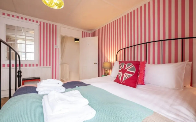 Host Stay George Street Townhouse