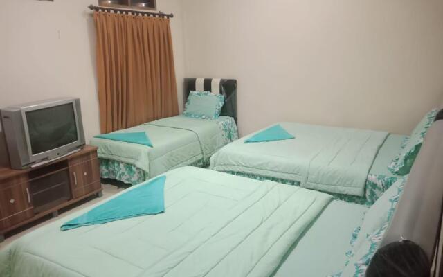 Suite Pakar Hotel
