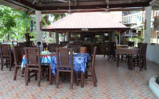 Little Mermaid Dive Resort