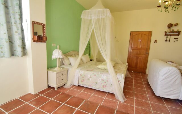 Little Guest House