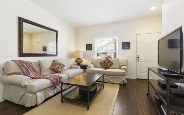 Lucaya Village 2904 #20-107