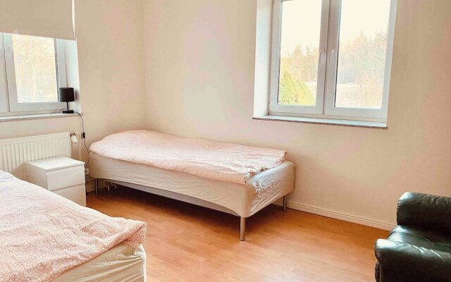 Bjurvik's Villa - Flat 2 - Business Customers Only
