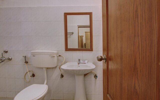 Amethyst Business Hotel by OYO Rooms