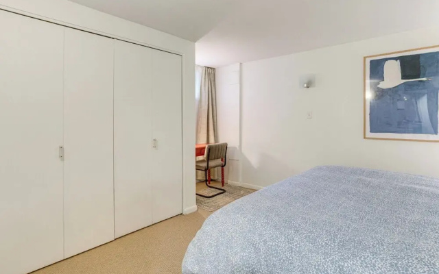 Walkable Apt w/ Off-street Parking in Cheesman!