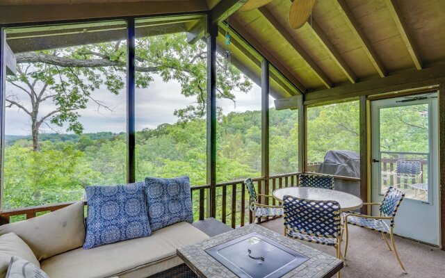Lake-view Margaritaville Retreat w/ Screened Porch