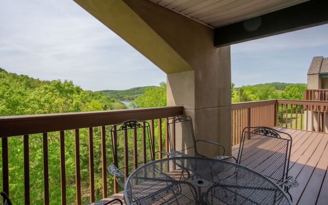 A Robin's Nest by RedAwning