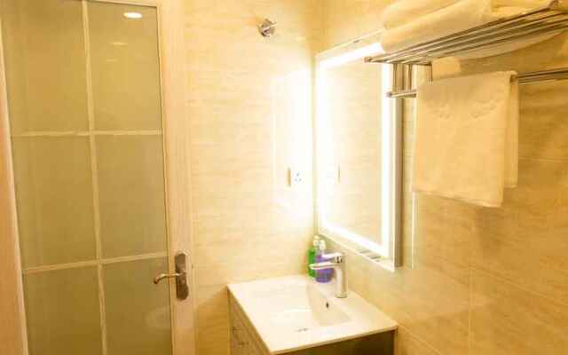 The Crown Hotel Klia