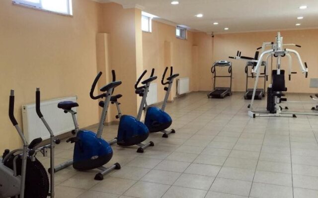 Ustundag Otel