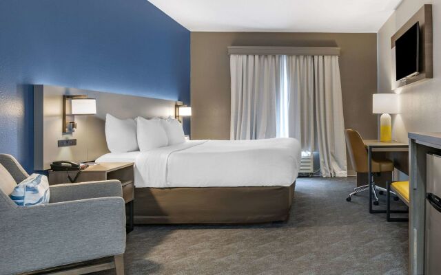 Comfort Inn & Suites