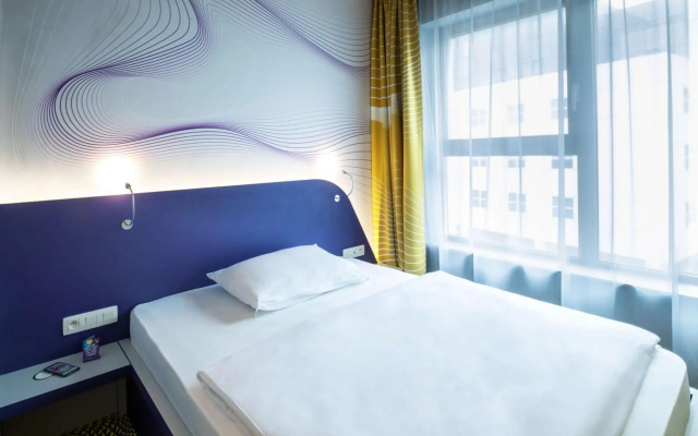 Prize by Radisson, Antwerp City