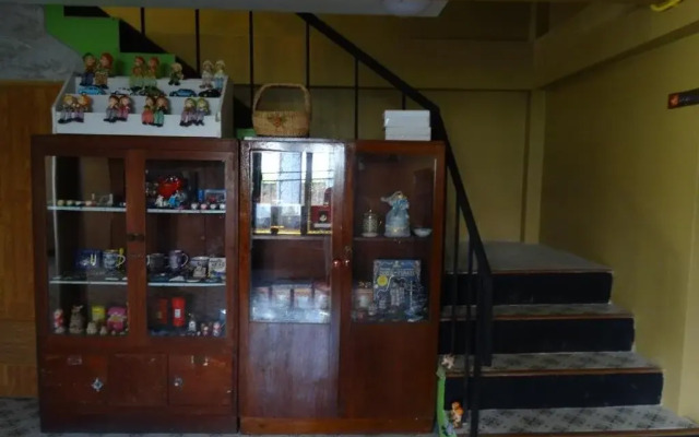 The old Phanburi