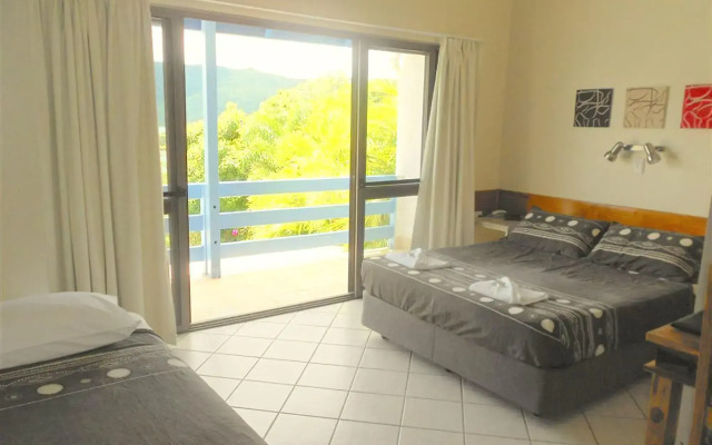 Coral Point Lodge