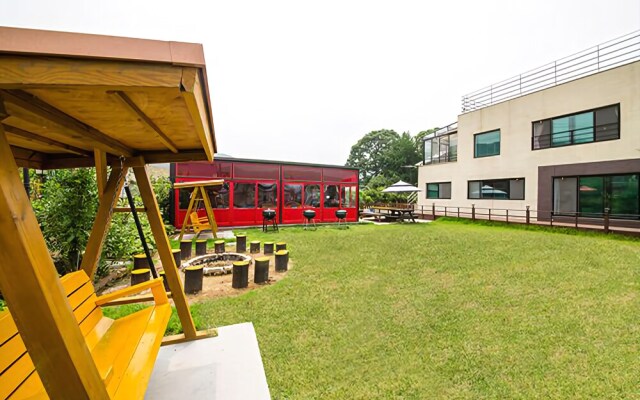 Ganghwa Sharon Pension