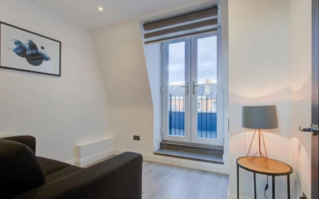 Hybrid Resi Fulham
