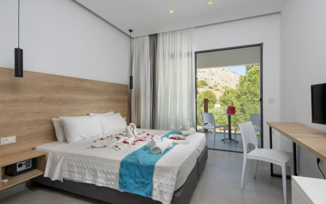 Aiora Aqua Resort