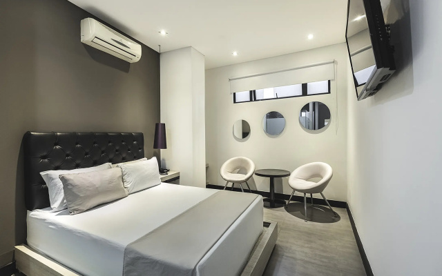 Hotel 47 Medellin Street