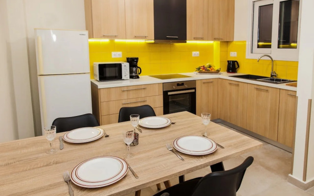 Restfull Fully Renovated Apartment in Thisio