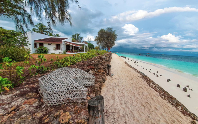 Flame Tree Cottages