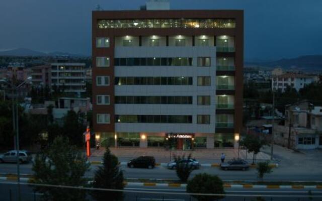 Arsames Hotel