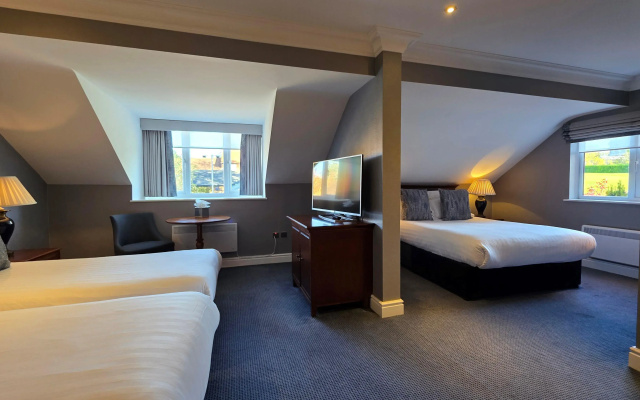 Windmill Village Hotel, Golf Club & Spa, BW Signature Collection
