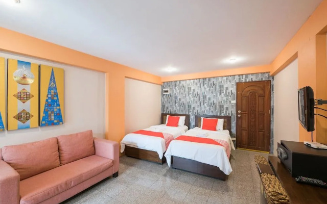 OYO 110 Old Town Hotel