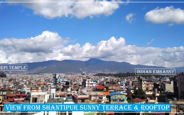 Planet Nomad Hostel By Shantipur