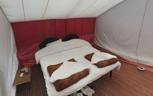 Golden Mark Camp