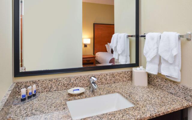 Best Western Cascade Inn & Suites