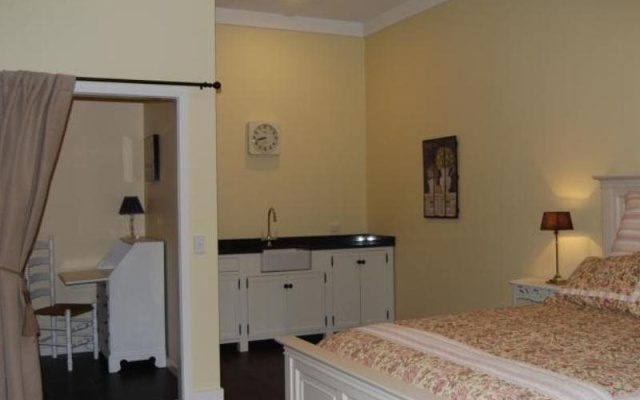 The Two Chimneys BB – Guest Rooms – Havelock North