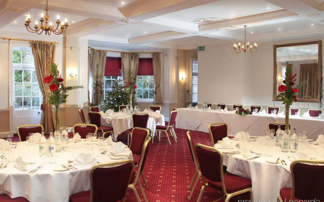 Chequers Inn by Greene King Inns