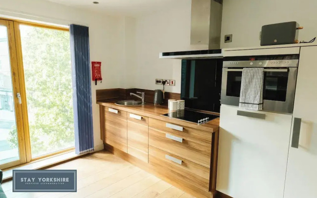 2nd Floor City Apartment