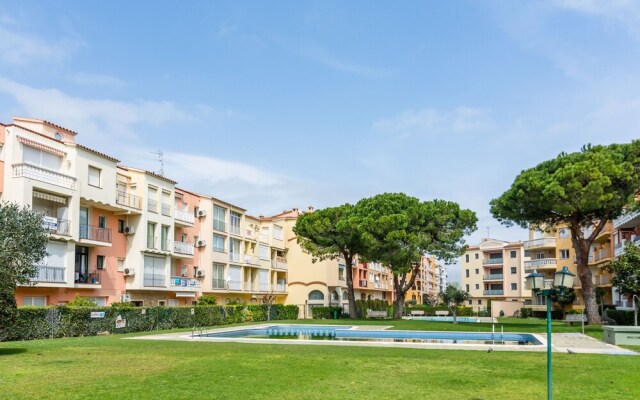 Holiday Home in a Complex Near the sea