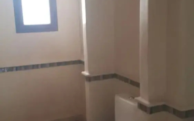 Apple Villa 33