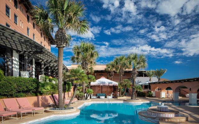 Grand Galvez Resort, Autograph Collection