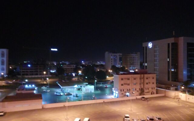 Tiger Home Hotel Apartments