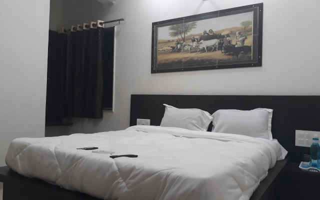 Hotel Gayatri by Sky Stays