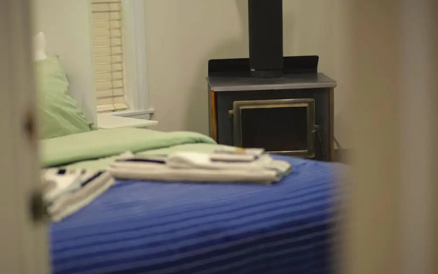 Illuminati Guest House