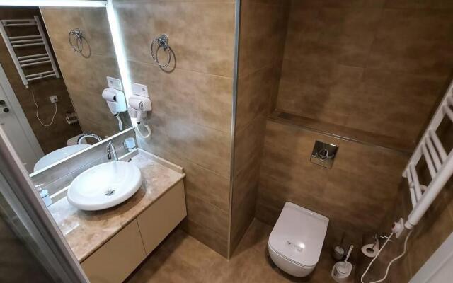 Leo Group Luxury Apartment 18-30 Alliance Palace