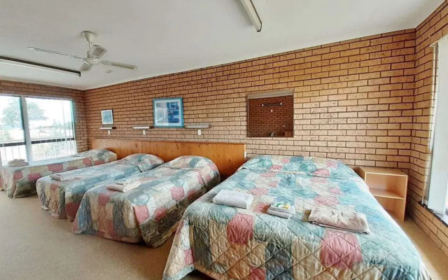Bayview Motor Inn