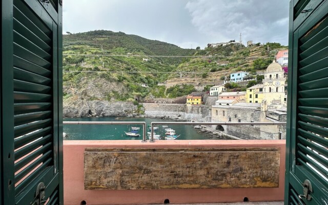 Casa Teresa with AC and Balcony