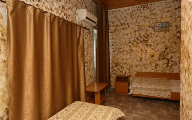 Eva Guest House