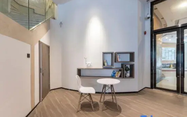 Hanting Hotel Shanghai Xujiahui Puhuitang Road