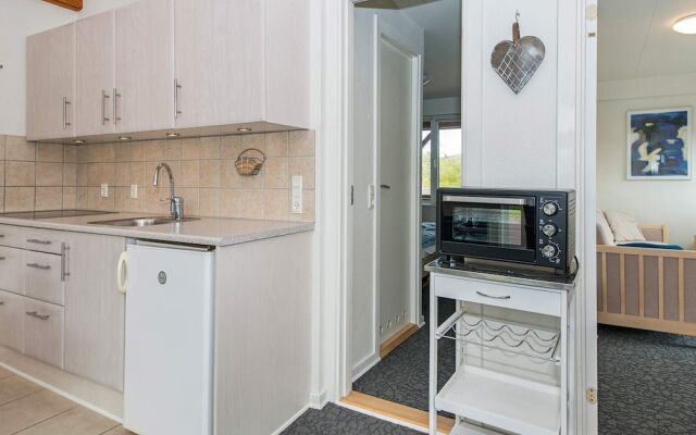Quaint Holiday Home in Henne Near Henne Golf Course