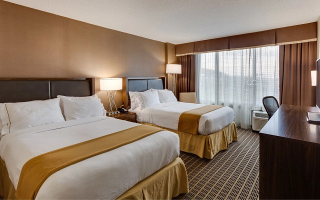Holiday Inn Express Washington DC SW - Springfield by IHG