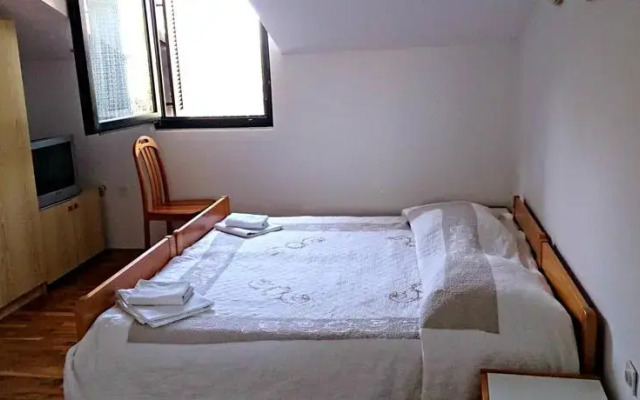 Low Buget Family Apartments