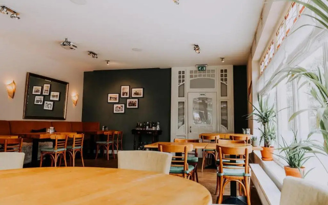 Hotel Brasserie Om de Noord