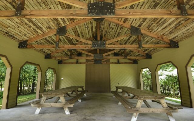 Scenic Overlook 6 Bedroom House