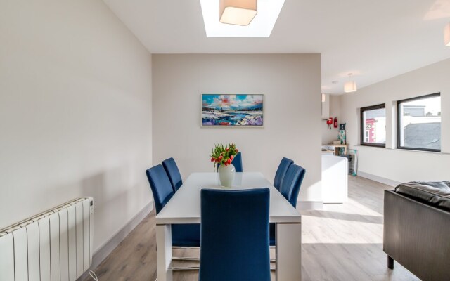 Central Park Apartment 2
