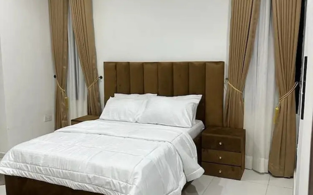 Luxury 2 bed Service Apartment at Ikate