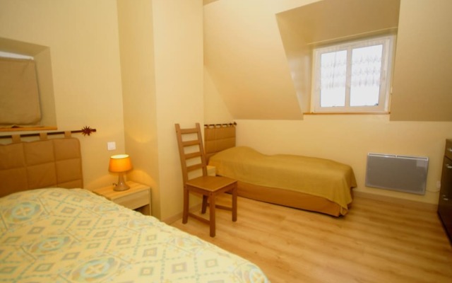 Alluring Holiday Home in L'armor-pleubian With Terrace